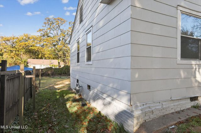 4875 Churchill Drive, Jackson, MS 39206