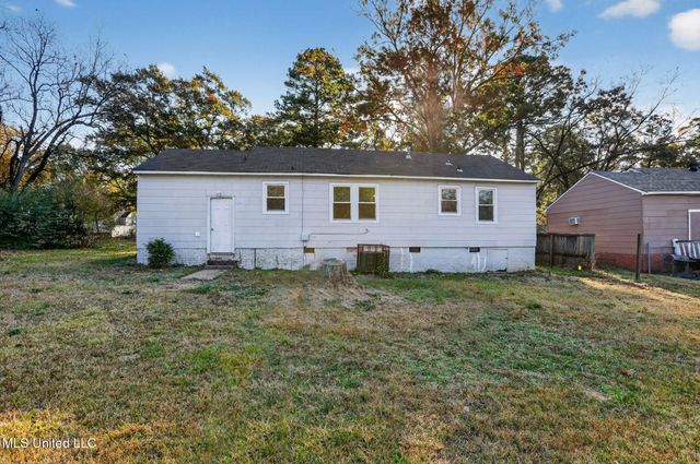 4875 Churchill Drive, Jackson, MS 39206