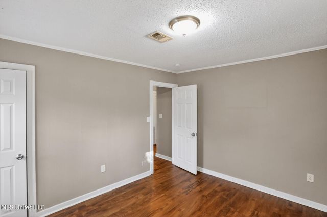 4875 Churchill Drive, Jackson, MS 39206