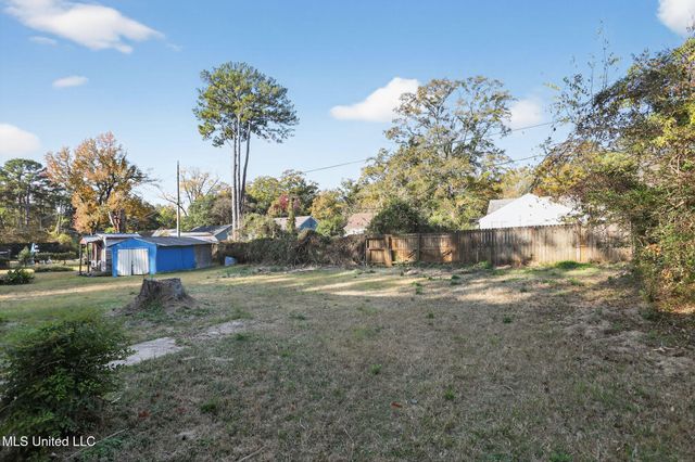 4875 Churchill Drive, Jackson, MS 39206