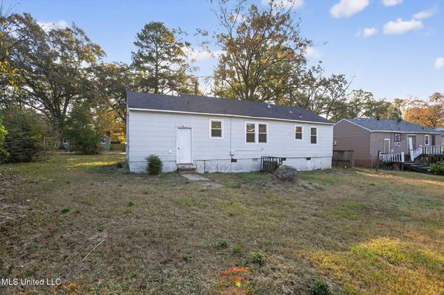 4875 Churchill Drive, Jackson, MS 39206