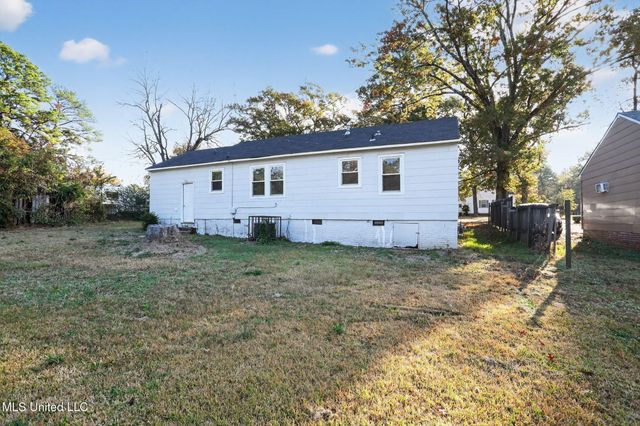 4875 Churchill Drive, Jackson, MS 39206