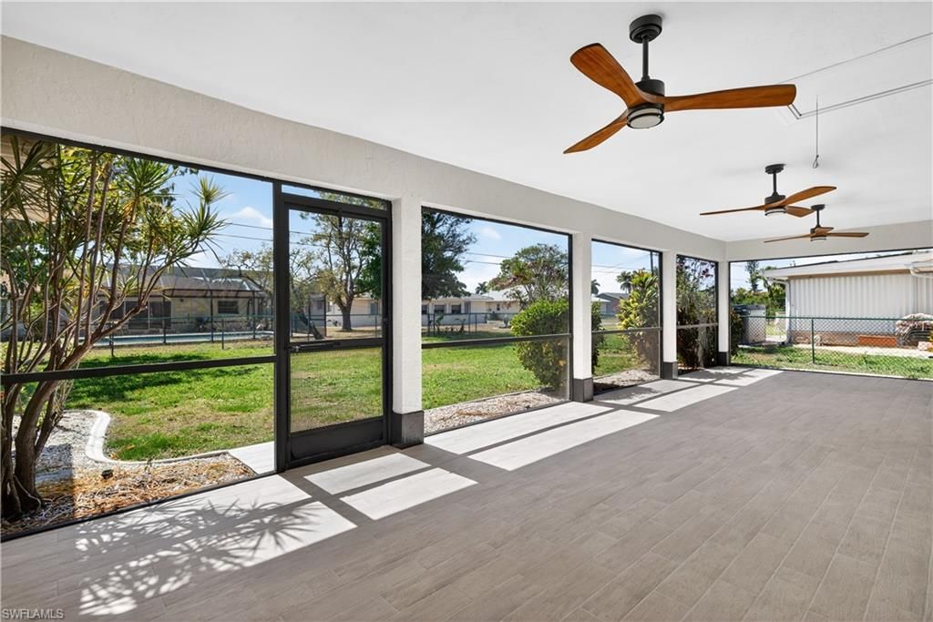 Image 26 of property listing at 1308 SE 33rd ST, Cape Coral, FL 33904