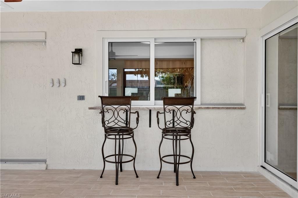 Image 28 of property listing at 1308 SE 33rd ST, Cape Coral, FL 33904