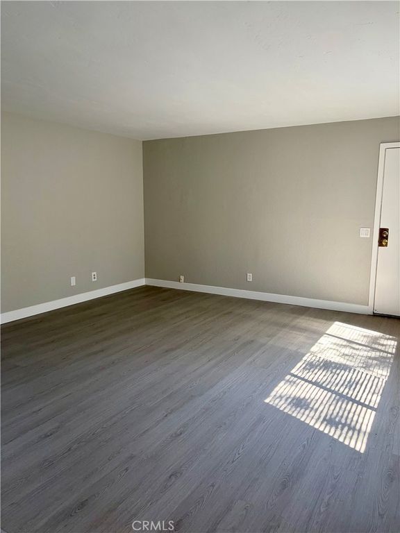 308 Hillside Court, Vista, CA 92084 — photo 5