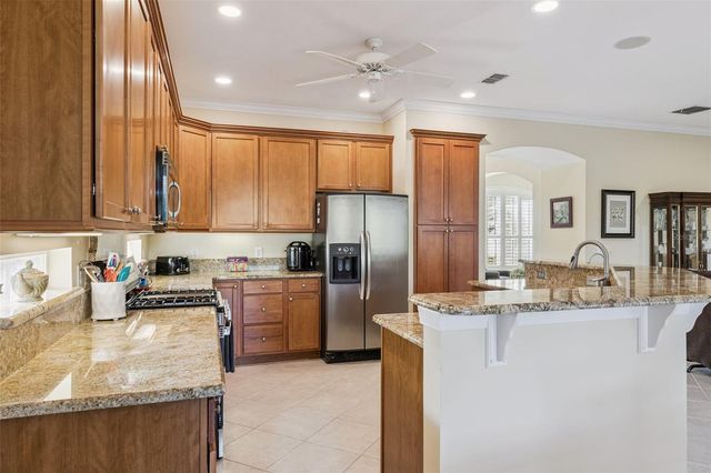 1607 VICTORIA GARDENS DRIVE, Deland, FL 32724