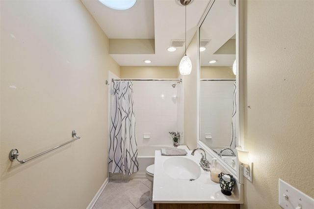 1607 VICTORIA GARDENS DRIVE, Deland, FL 32724