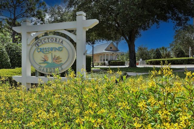 1607 VICTORIA GARDENS DRIVE, Deland, FL 32724