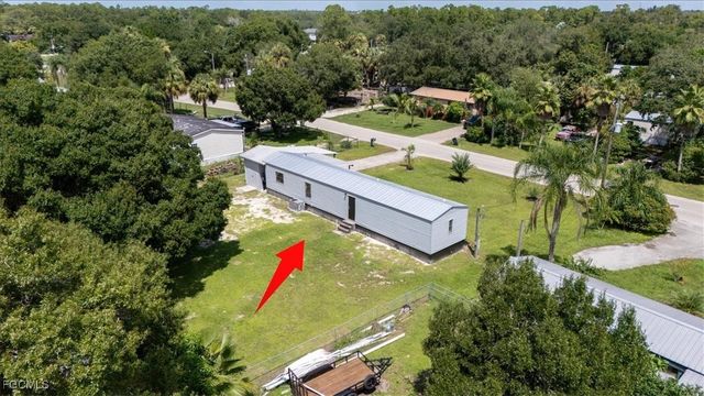 671 Bennett AVE, Labelle, FL 33935