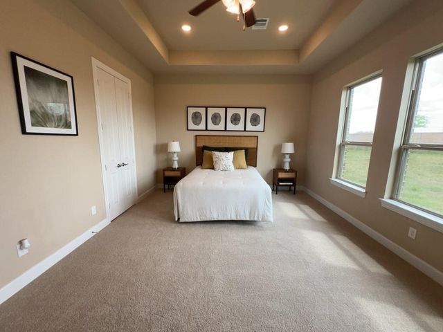 5602 Caracara Street, Manvel, TX 77578