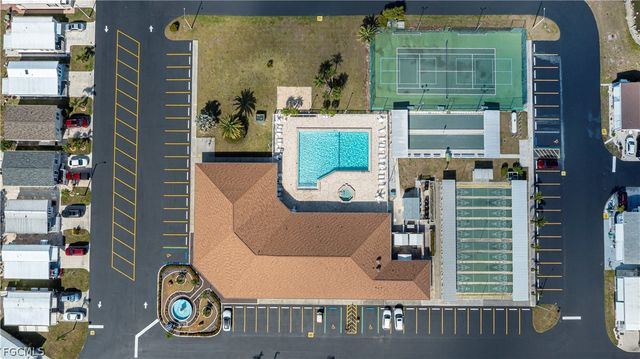 51 La Fonda LN, North Fort Myers, FL 33903