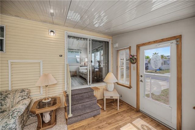 51 La Fonda LN, North Fort Myers, FL 33903