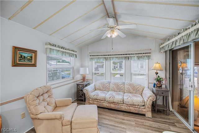 51 La Fonda LN, North Fort Myers, FL 33903