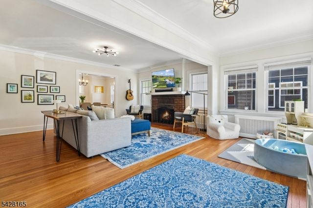 72 Central Ave, Montclair Twp., NJ 07042