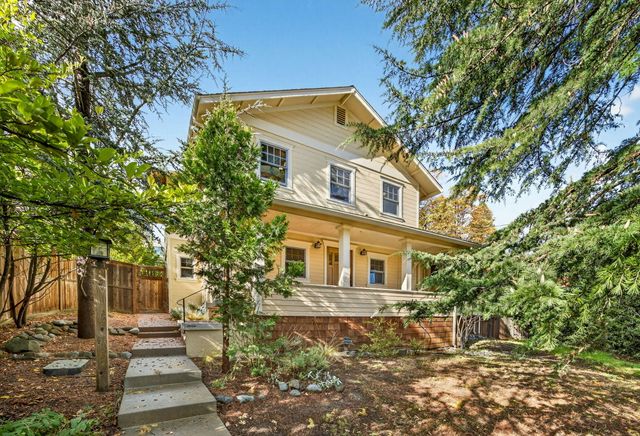 219 Meade Street, Ashland, OR 97520