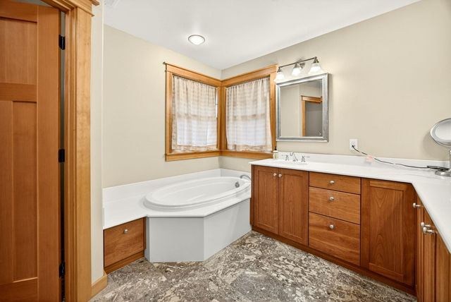 219 Meade Street, Ashland, OR 97520