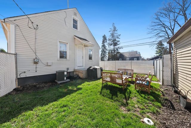 1329 Studer Avenue, Columbus, OH 43206