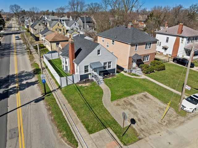 1329 Studer Avenue, Columbus, OH 43206