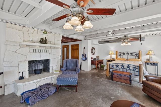 6401 Muleshoe Bend TRL, Marble Falls, TX 78654