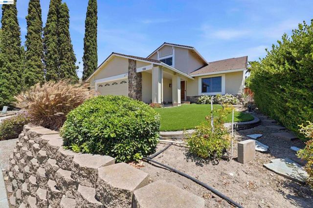 47108 Yucatan Dr, Fremont, CA 94539