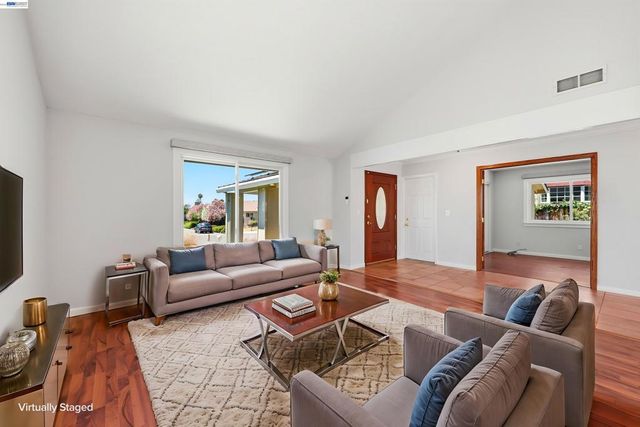 47108 Yucatan Dr, Fremont, CA 94539
