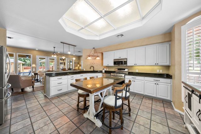 516 Winged Foot Lane, Kerrville, TX 78028