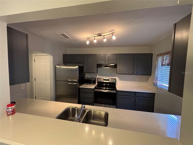 1968 TOUCAN WAY 1404, Sarasota, FL 34232