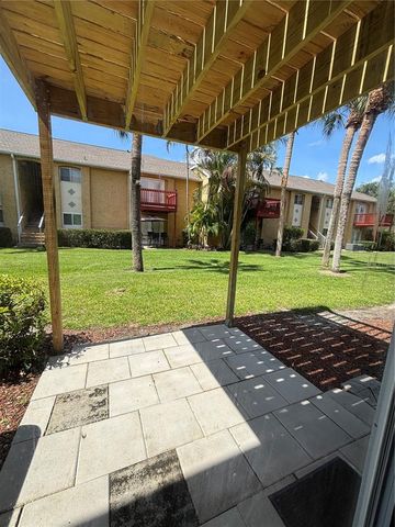 1968 TOUCAN WAY 1404, Sarasota, FL 34232