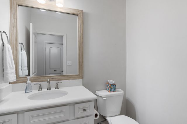 213 Red Cedar Drive, Nicholasville, KY 40356