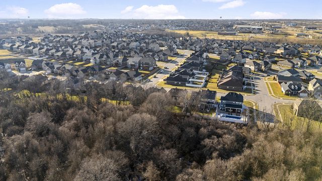 213 Red Cedar Drive, Nicholasville, KY 40356