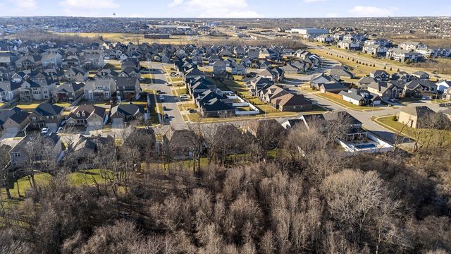 213 Red Cedar Drive, Nicholasville, KY 40356