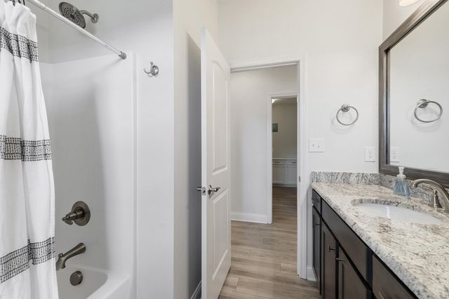 213 Red Cedar Drive, Nicholasville, KY 40356