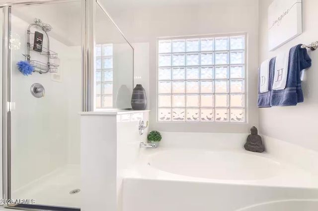 17522 W DESERT SAGE Drive, Goodyear, AZ 85338