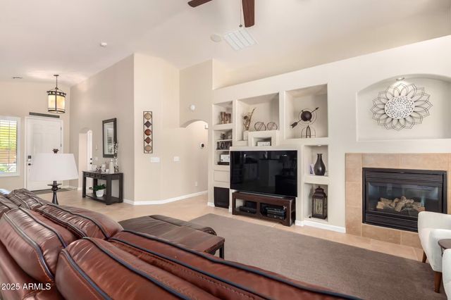 17522 W DESERT SAGE Drive, Goodyear, AZ 85338