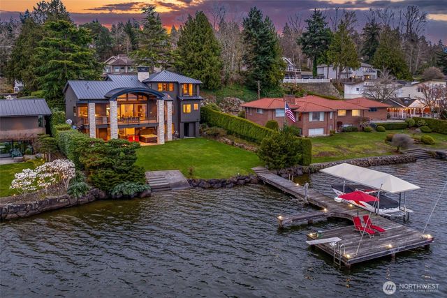 5629 Pleasure Point Lane SE, Bellevue, WA 98006