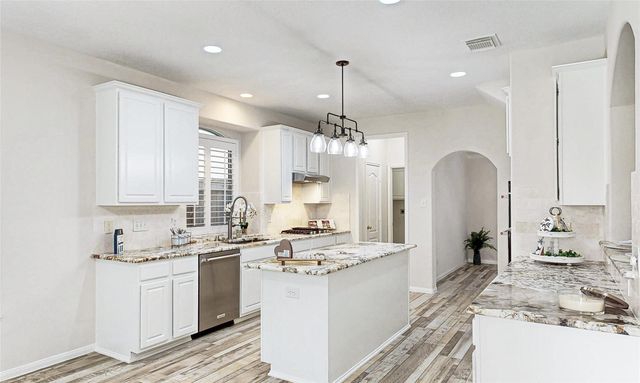 1210 Cambridge Court, Seabrook, TX 77586