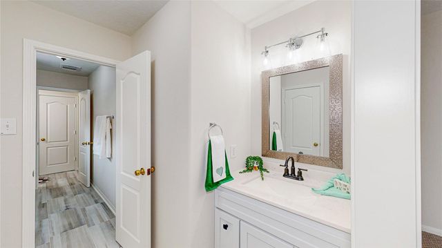 1210 Cambridge Court, Seabrook, TX 77586