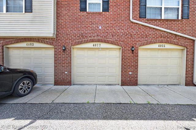 4077 Berkeley Avenue, Canton, MI 48188