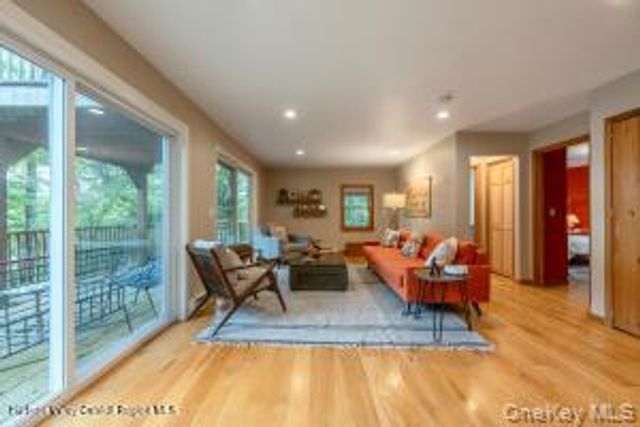 20 Pennsylvania Avenue, Palenville, NY 12414