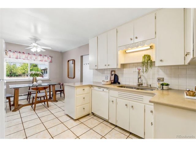 5341 Columbine Ln, Denver, CO 80221