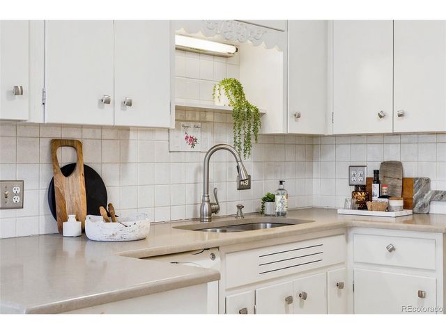 5341 Columbine Ln, Denver, CO 80221