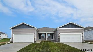 7703 N 170 Street, Bennington, NE 68007