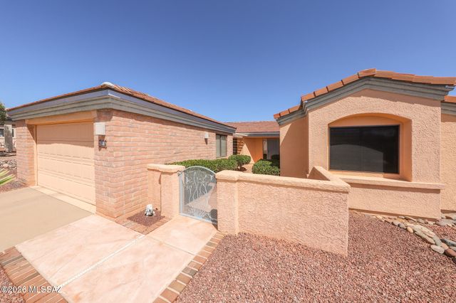 830 W Welcome Way, Green Valley, AZ 85614