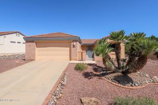 830 W Welcome Way, Green Valley, AZ 85614