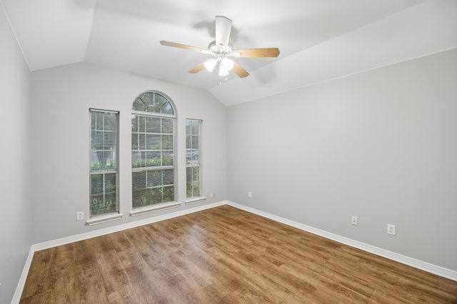 303 Vista Ridge Drive, Venus, TX 76084
