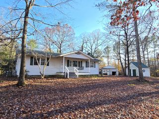 601 Anglin Ridge Rd, Dover, TN 37058