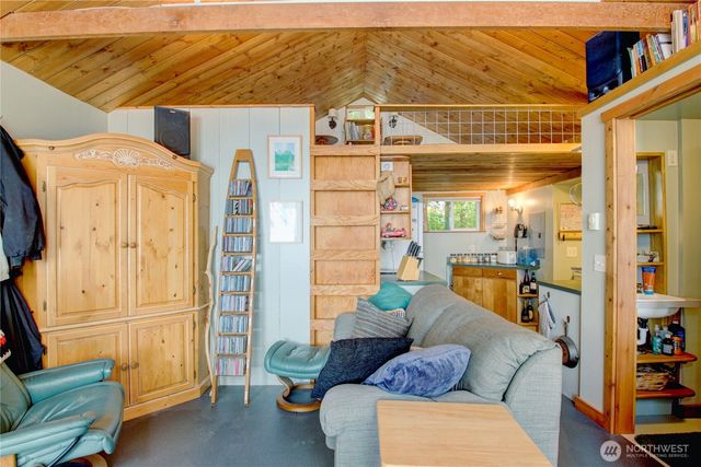 22972 Osborne Drive, Mount Vernon, WA 98274