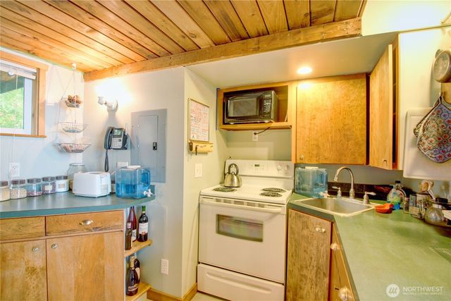 22972 Osborne Drive, Mount Vernon, WA 98274