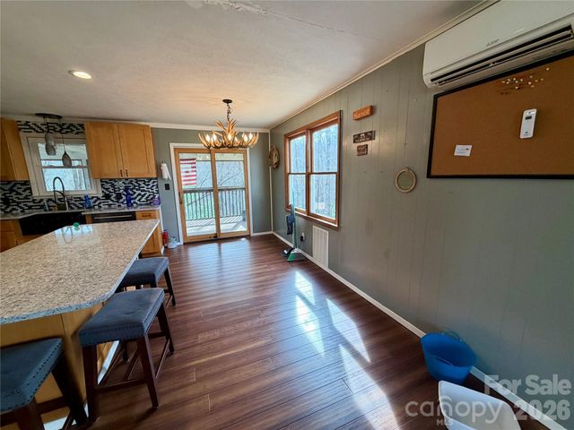 288 Willow Lane, Rosman, NC 28772