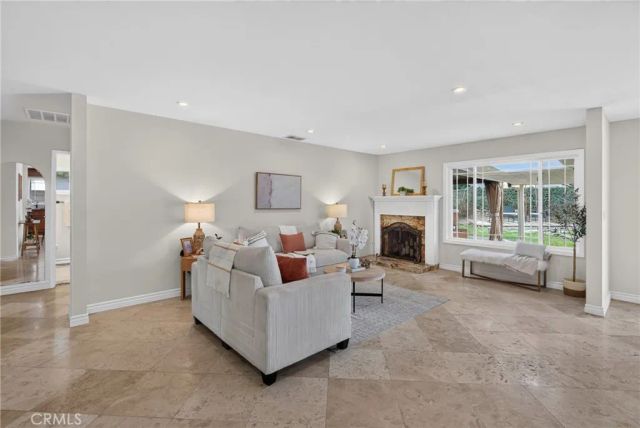 13594 E Bonwick dr., Whittier, CA 90601